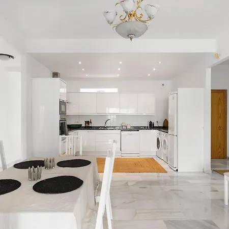 Royal Gardens 313 - Puerto Banus Апартаменты Марбелья