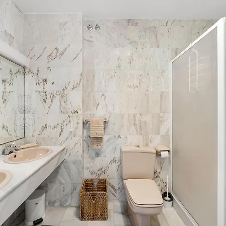 Royal Gardens 313 - Puerto Banus