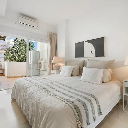 Royal Gardens 313 - Puerto Banus Marbella