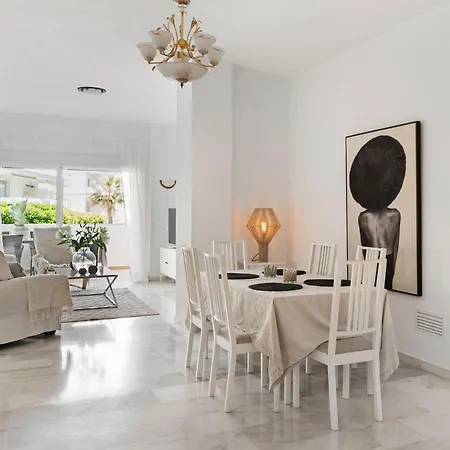 Апартаменты Royal Gardens 313 - Puerto Banus